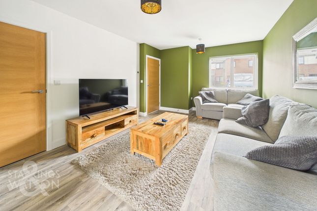 7 Aldridge Drive, Norwich photo 4