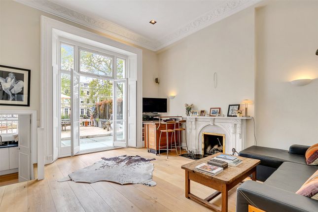 Thumbnail Flat for sale in Onslow Gardens, London