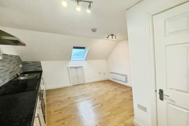 97C, Keightley Road, Leicester photo 5