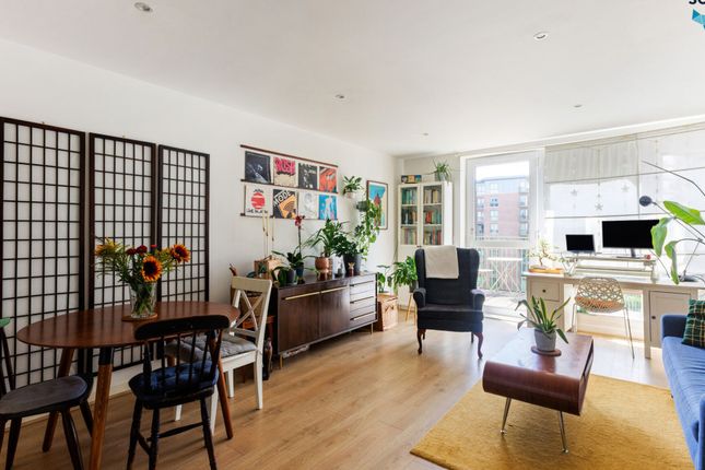 Flat 49 Deering House, 26 Ottley Drive, Kidbrooke, SE3 9FF photo 3