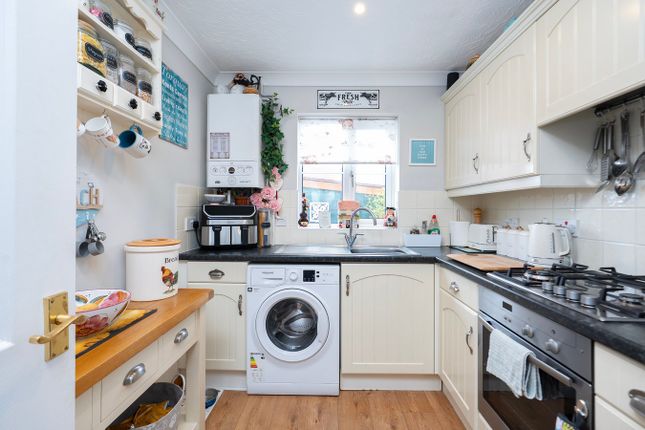 10, Boothby Close, Boston photo 2
