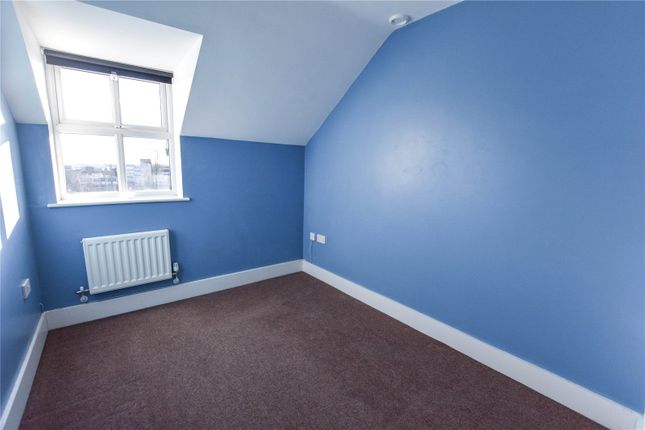 38, Clarendon Place, Eccles photo 5