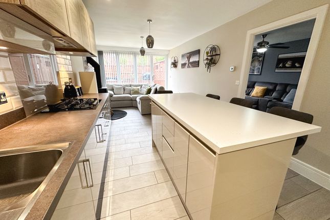 Detached house for sale in Kingfisher Way, Newark