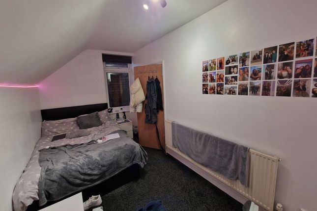 34, Derby Grove, Nottingham photo 2