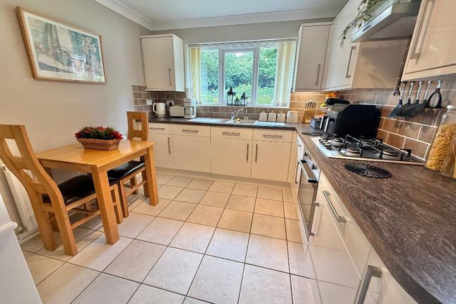 3, Chilcombe Place, Barnsley photo 3