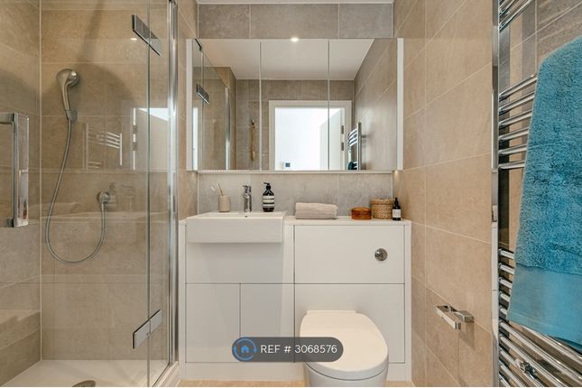 Studio Apartment, Queen Street Sl  Nf, Maidenhead photo 4