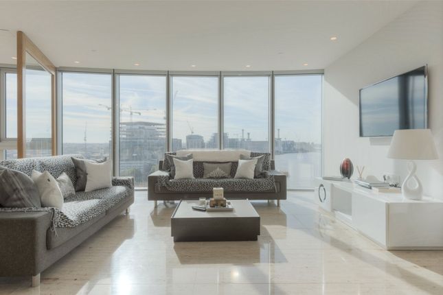 Flat to rent in The Tower, St. George Wharf, Vauxhall SW8