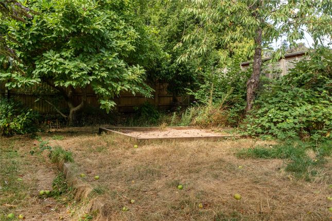 11, Aldercombe Road, Somerset photo 5