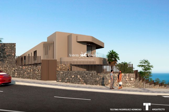 Duplex for sale in Callao Salvaje, Santa Cruz Tenerife, Spain