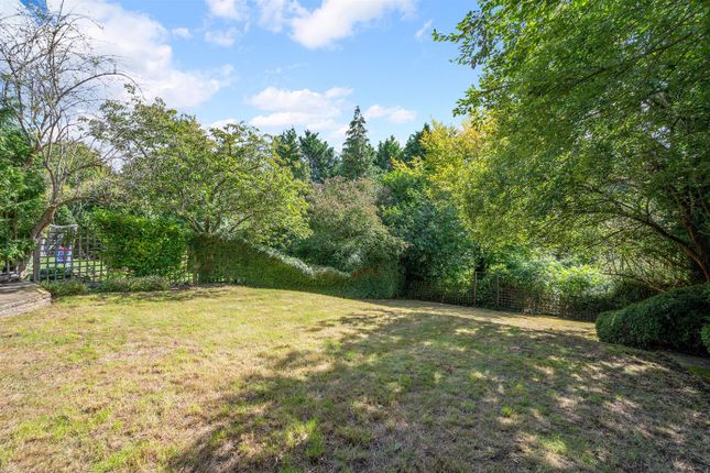 1 Woodland Cottages, St. Monicas Road, Kingswood photo 4