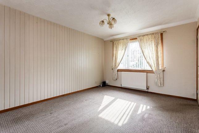 40, Burghlee Crescent, Loanhead photo 2