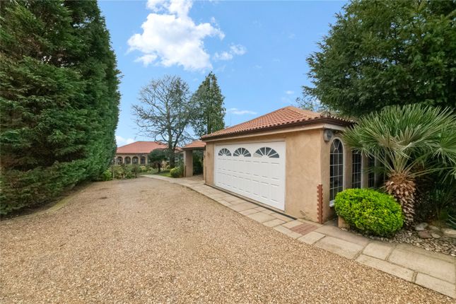 35a,, The Drive, Ickenham photo 3