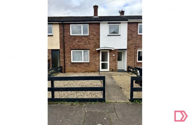 Terraced house to rent in Wintringham Road, St Neots, Cambridgeshire PE19