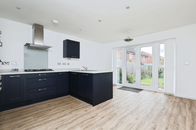 16, Ploughlands Grove, Kirkbymoorside photo 4
