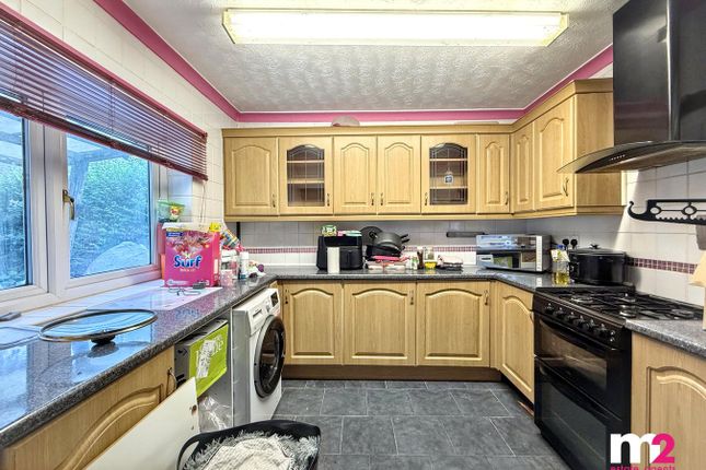 447, Corporation Road, Newport photo 4