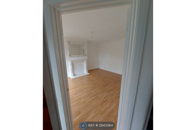 Hindle Avenue, Warrington photo 4