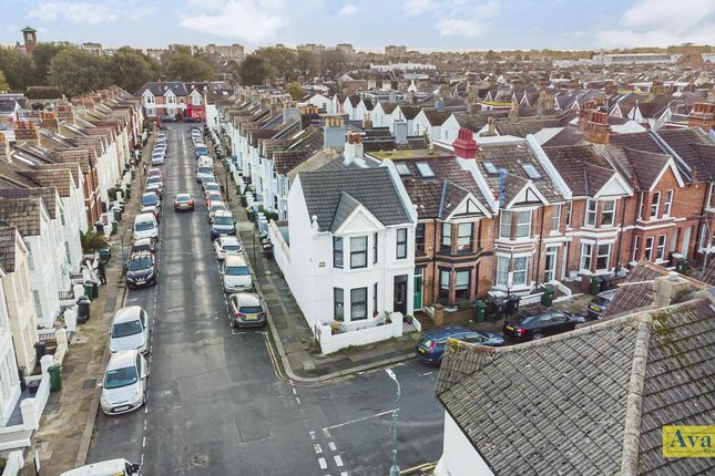 End terrace house for sale in Payne Avenue, Hove