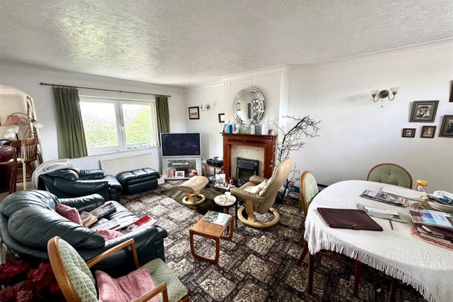 46, St. George Road, Chepstow photo 2