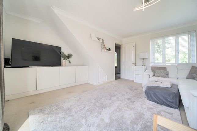 23, Catalina Court, Melksham photo 3