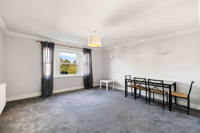 Waldorf Apartments, Flat 9, Sandgate Road, Folkestone photo 3