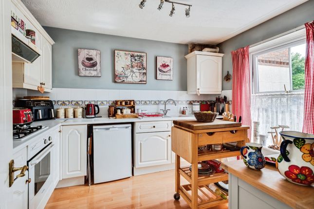67, Pasture Close, Wiltshire photo 4