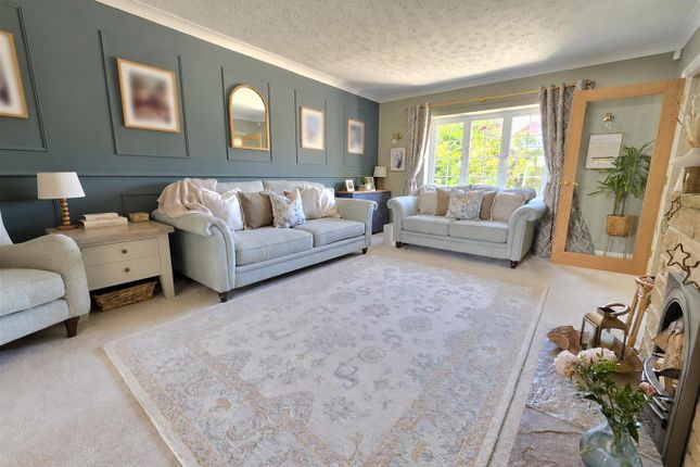 49A, Upton Close, Barnwood photo 3