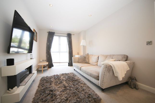 2c Ash Lane, Wigan photo 3