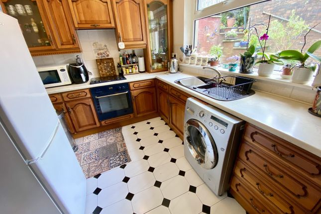 Kitchen-Dining Room
