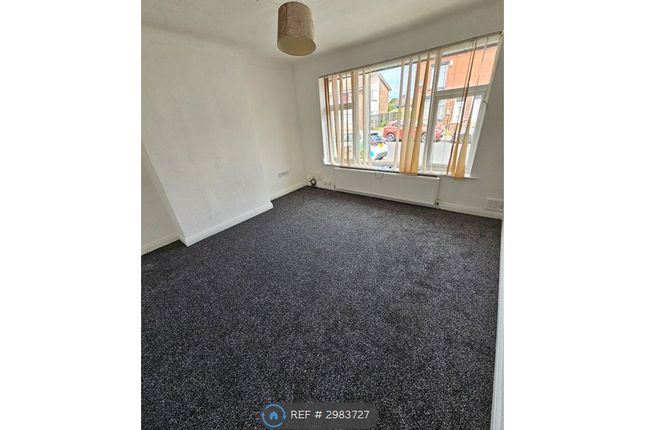 St James St, Farnworth, Bolton photo 5