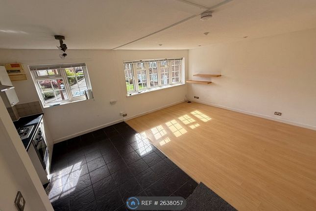Dean Close, Littleover, Derby photo 3