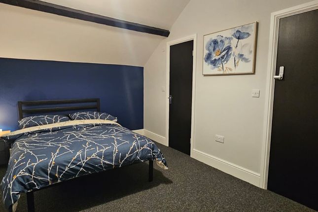39 , Grange Mount, Prenton, photo 2