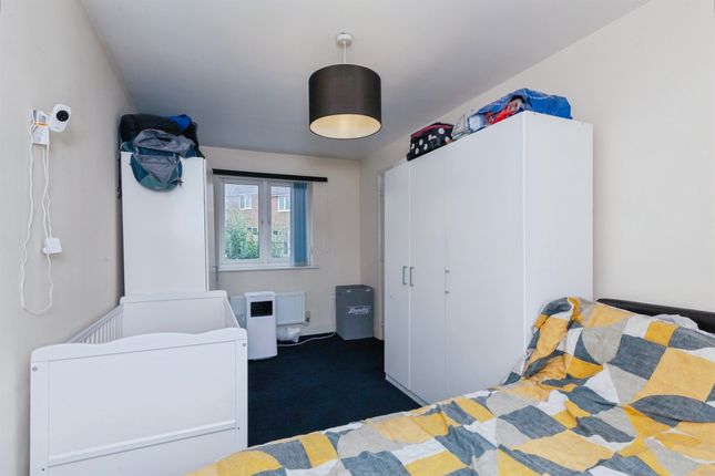 18, Reeth Close, Leicester photo 4