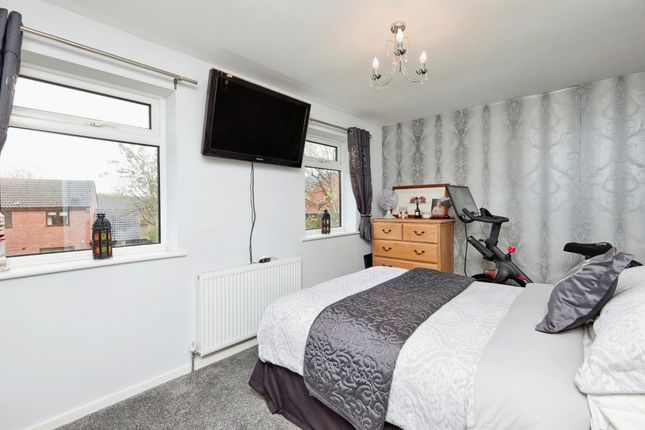 Detached house for sale in Severn Close, Stretton, Burton-On-Trent