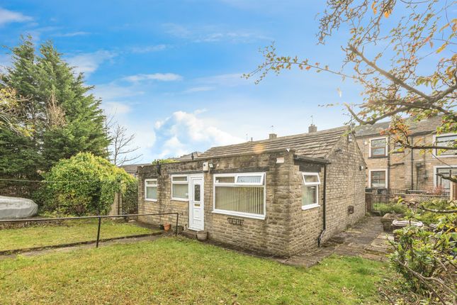 18a, Wooller Road, Bradford photo 2