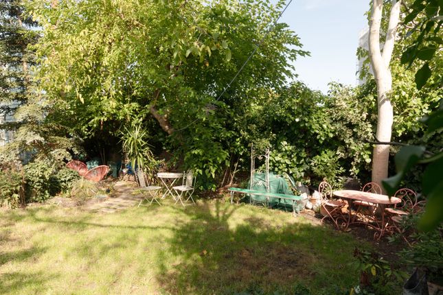 Swanfield Road, Whitstable photo 3