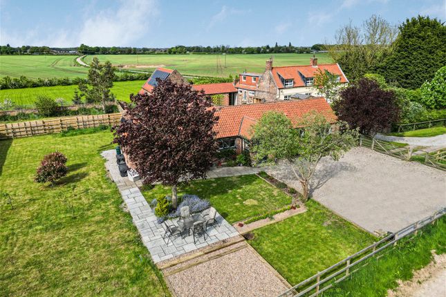 Thumbnail Barn conversion for sale in Long Lane, Beverley