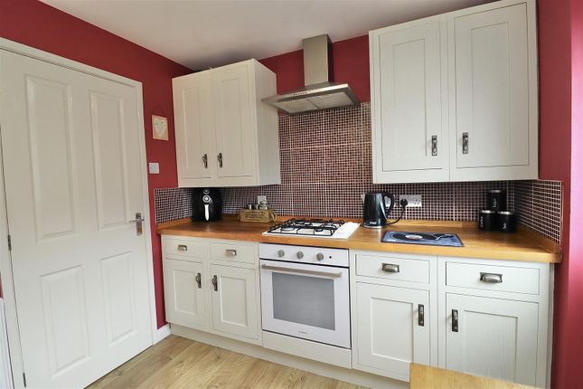 93, Moorfield Way, Wilberfoss photo 3