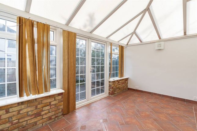 24, Kingsdown Park, Whitstable photo 3