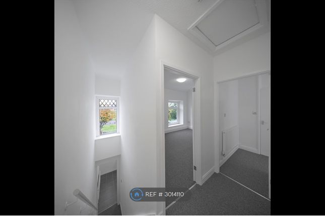 Yew Street, Aberbargoed, Bargoed photo 4