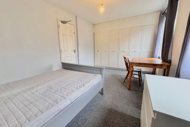 1 Oxford Mews, Latimer Street, Southampton photo 2
