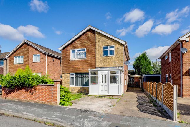 Detached house for sale in Bromfield Close, Bakersfield, Nottinghamshire
