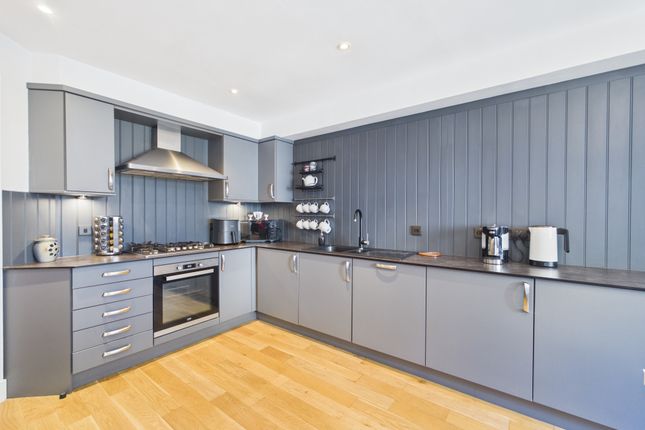 12, Riverside Park, Blairgowrie photo 3