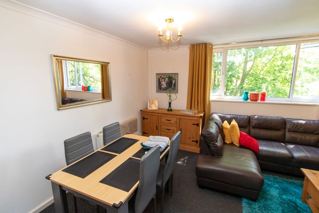 21, Meadowlea, Telford photo 4