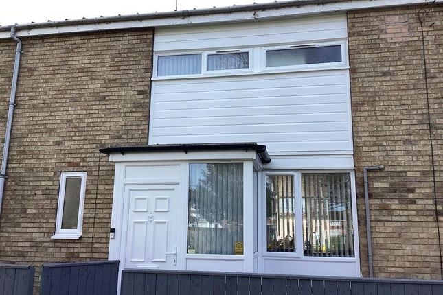 Thumbnail Terraced house for sale in Gleneagles Park, Hull