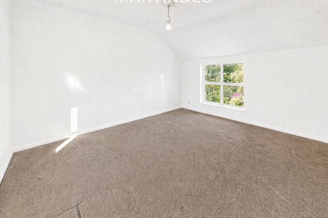 22, Celia Crescent, Ashford photo 4