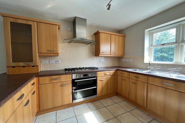 Flat to rent in Sandown House, Uttoxeter