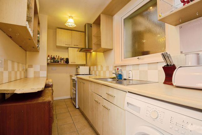 82, Snowden Road, Cardiff photo 4