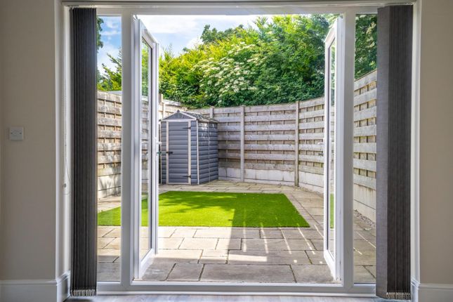 3, Beech Avenue, York photo 4