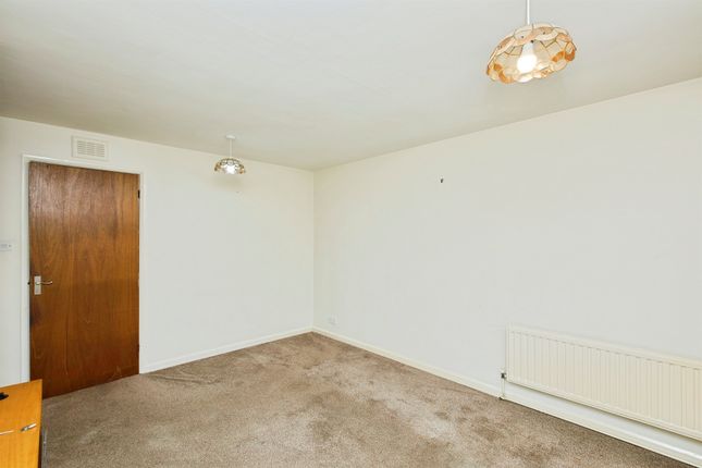 26, The Covert, Derby photo 4