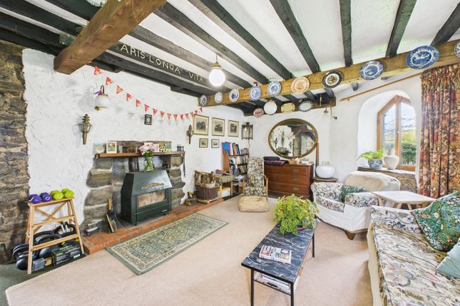 Round Lodge, Llandovery photo 4
